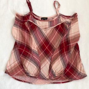 Jessica Simpson Cold Shoulder Top-Size S